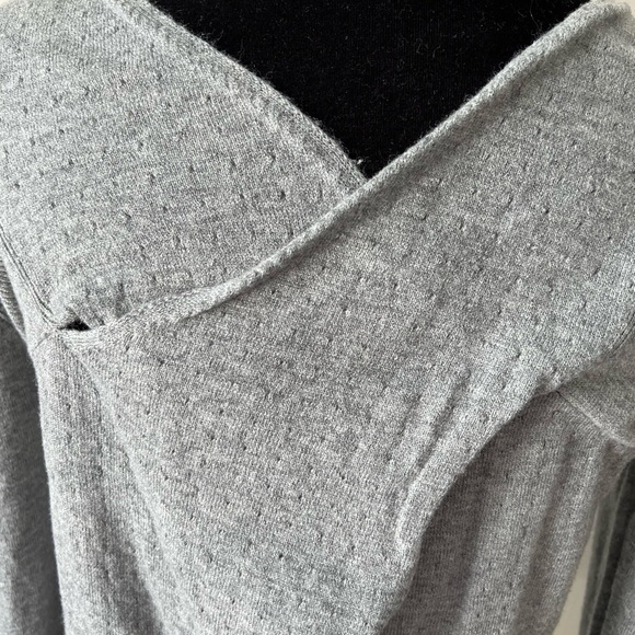 Lululemon sweater - Picture 4 of 4